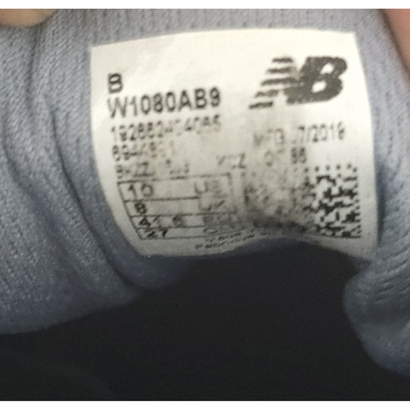 New Balance Fresh Foam 1080 Womens Sz 10 / W1080AB9 Light Blue Sneakers - Picture 8 of 8